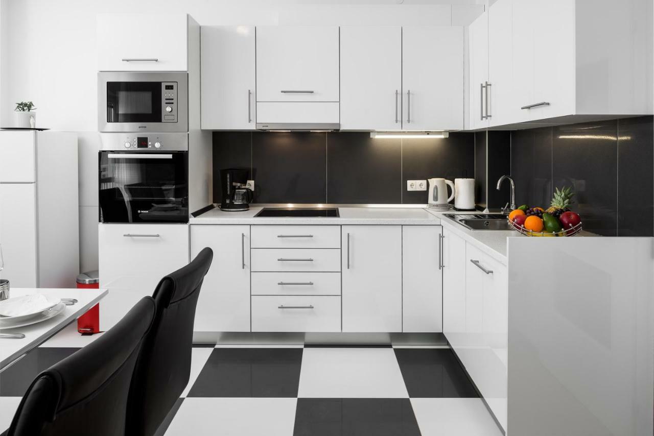 Lotus Apartman Split Bagian luar foto